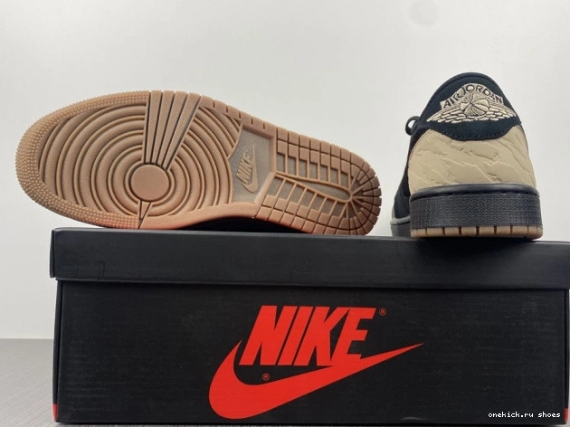 Rep SoleFly Carnivore Jordan 1 x Low Air DN3400-001 0822